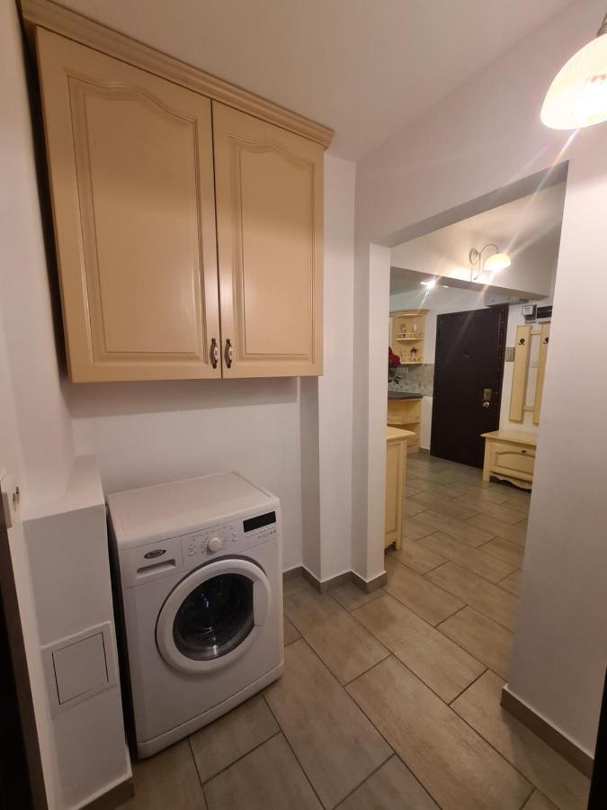 Clasic Apartment Nufarul Oradea Exterior foto